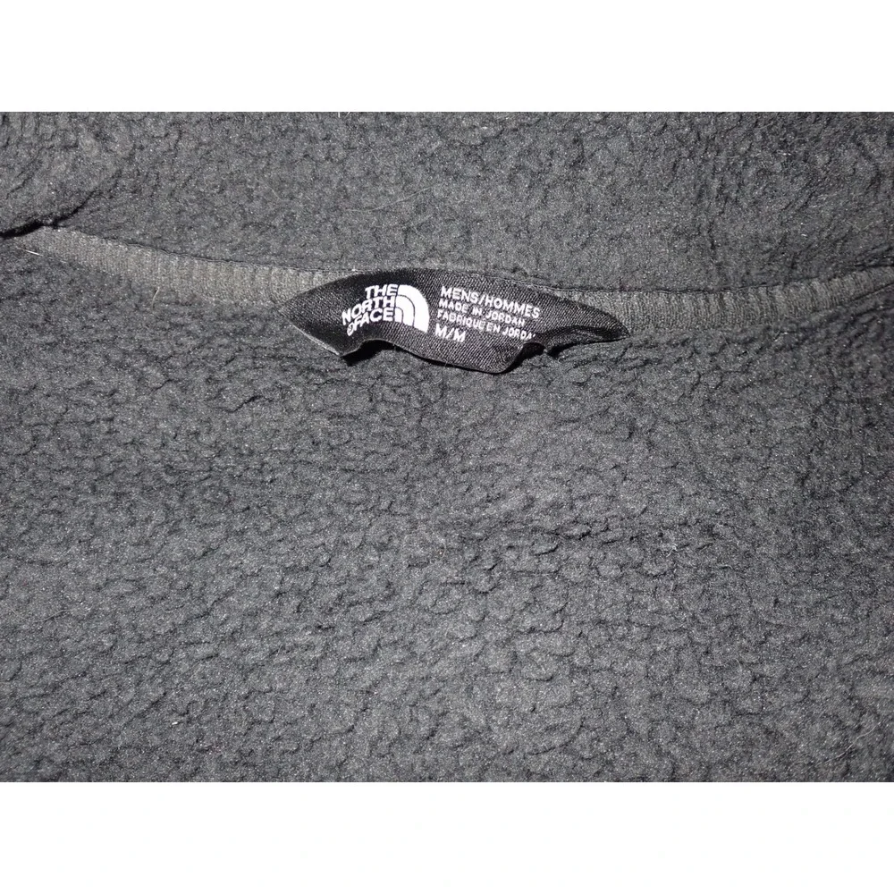 The North Face Mens Gordon Lyons Quarter Zip Fleece Pullover Charcoal Gray Sz M